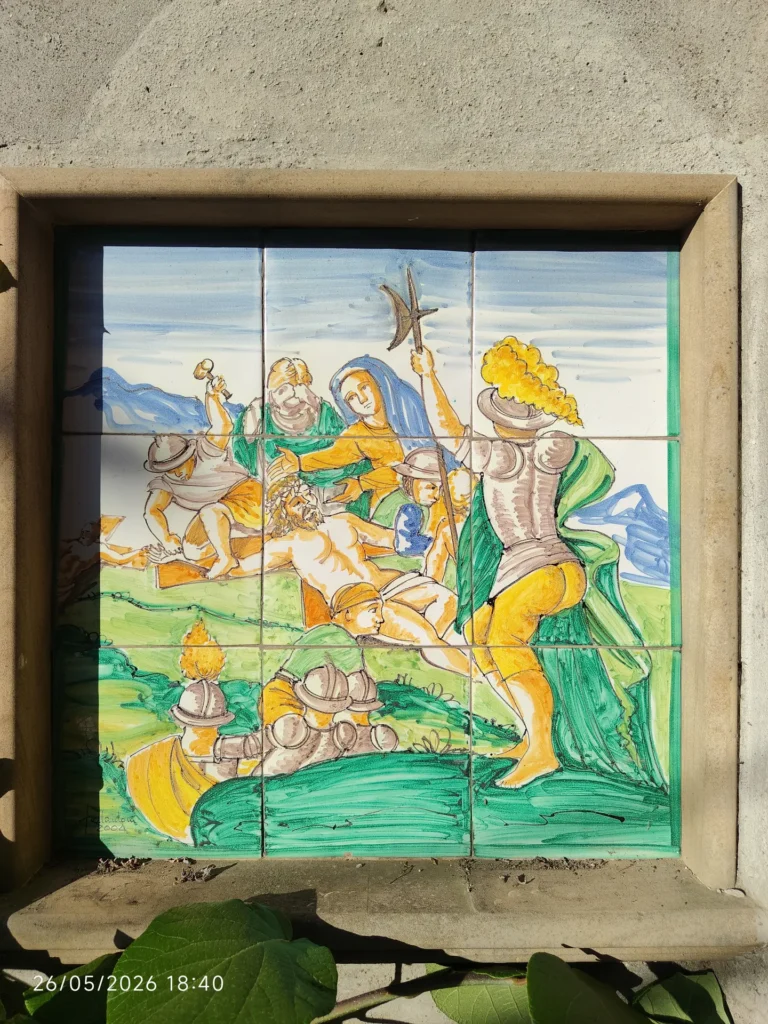Immagine di listing "Le Maioliche Della Via Crucis": 11Esima