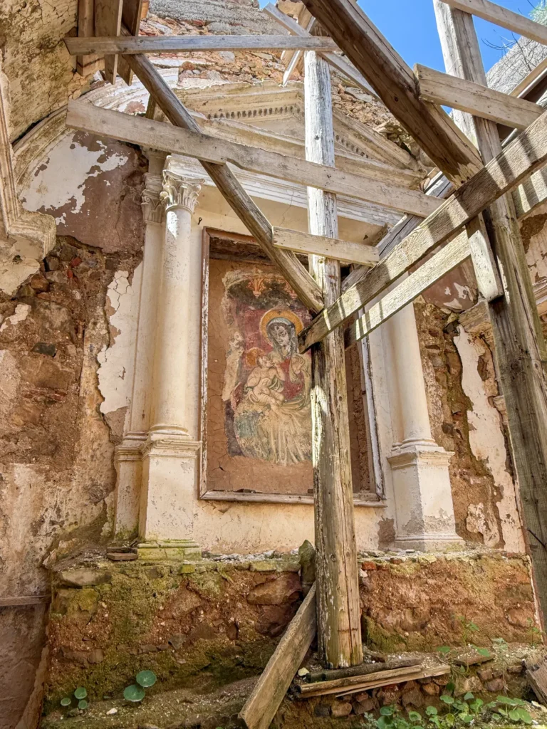 Immagine di listing "La Chiesa Di Santa Maria Dei Tracchi E L’edicola Votiva Dedicata A San Gregorio Magno": Img 7700 Fullres
