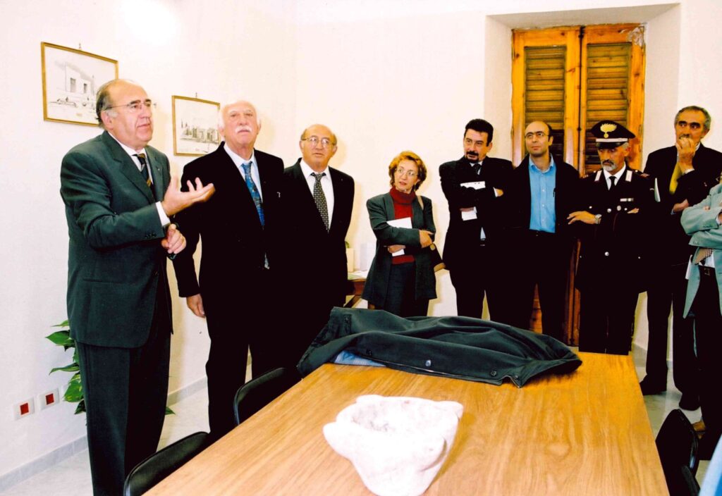 Immagine di La Biblioteca Comunale “Don Francesco La Rocca”: Doc10516720260811131243 001