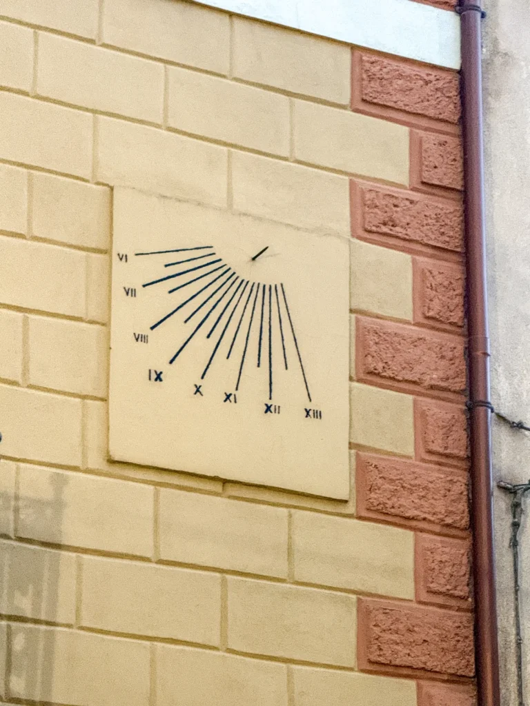 Immagine di listing "Le Meridiane E Orologi Solari": Terzo
